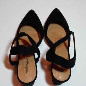 Mykela Pump By Comfortview
